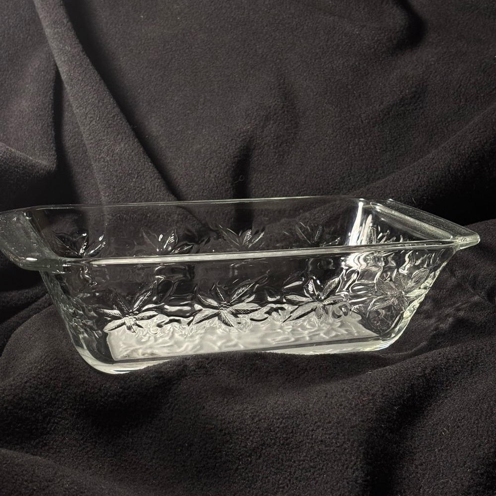 Princess House Fantasia Loaf Pan – Vintage – Discontinued - Picture 2 of 3